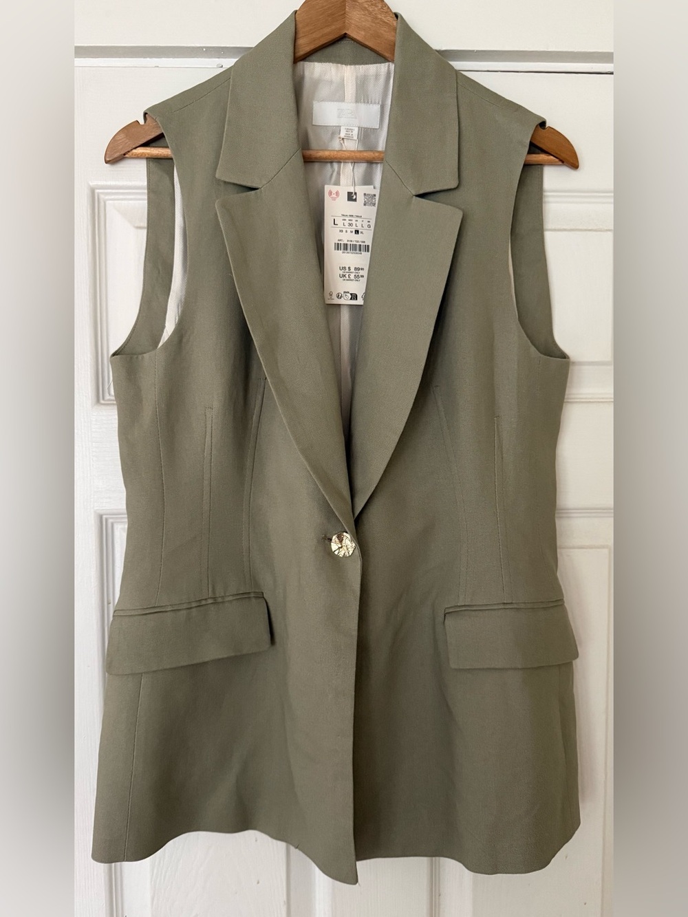 Zara Sleeveless Tailored Blazer Vest in Olive Green